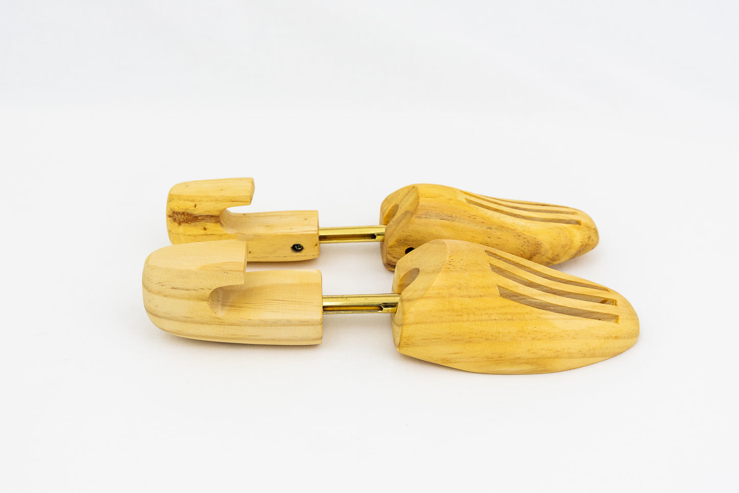 ypsons chaussures de ville embauchoirs flexibles mixtes en bois vue de cote