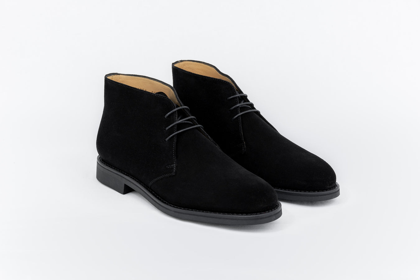 ypsons chukka boots homme veau velours noir semelle gomme vue de biais